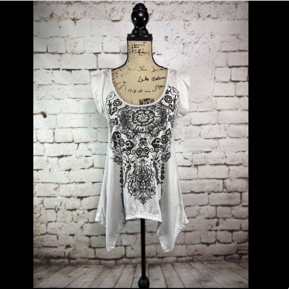 Black and gray asymmetrical tunic